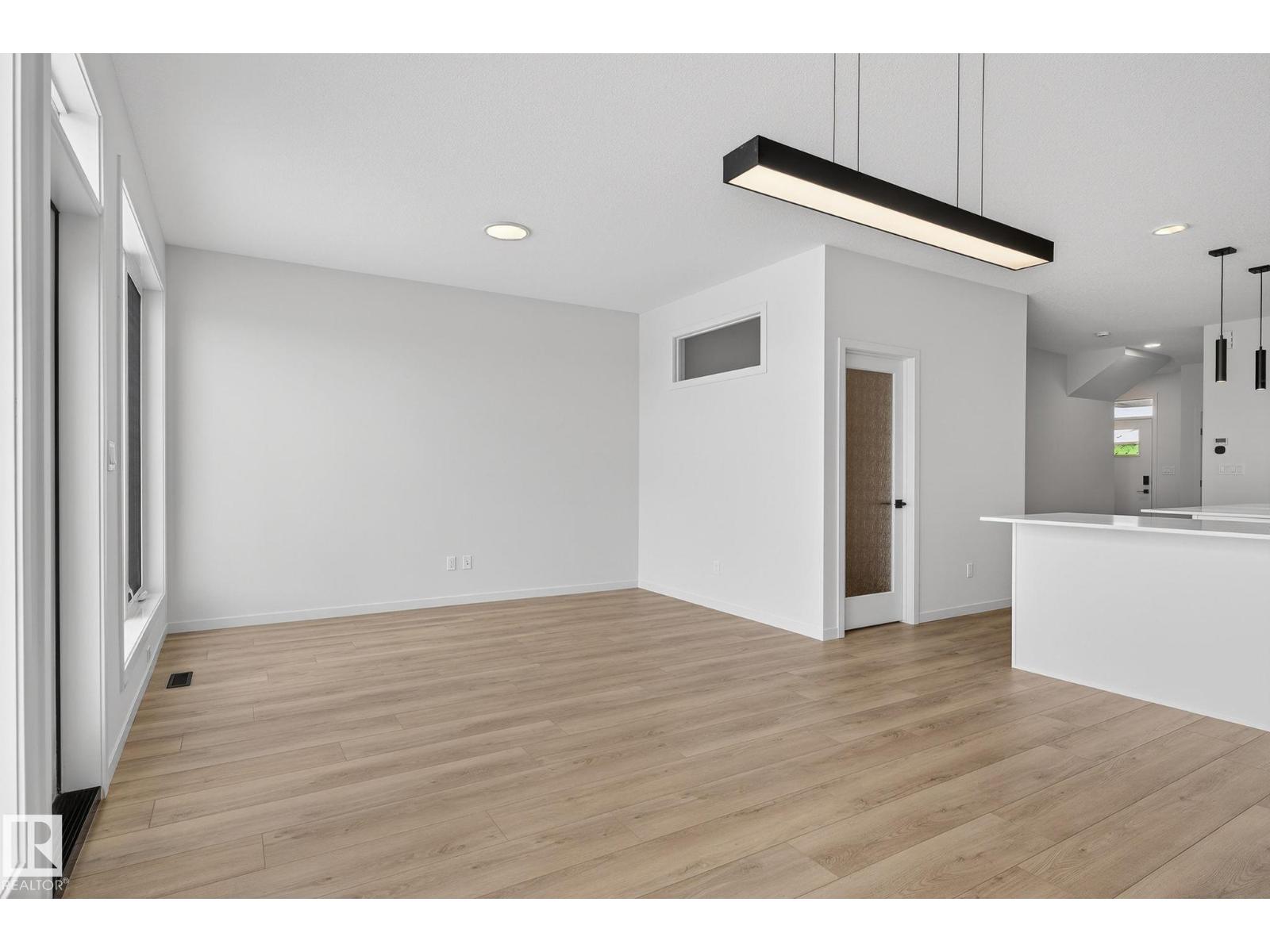 8108 230 Street Nw, Edmonton, Alberta  T5T 7Y1 - Photo 18 - E4492528