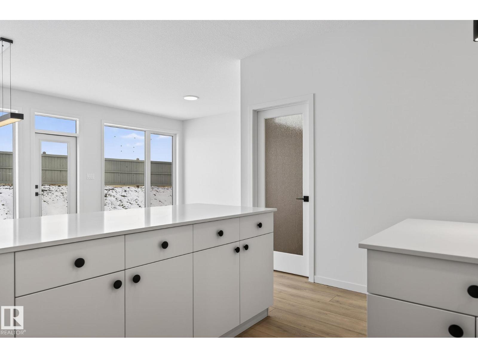 8108 230 Street Nw, Edmonton, Alberta  T5T 7Y1 - Photo 14 - E4492528