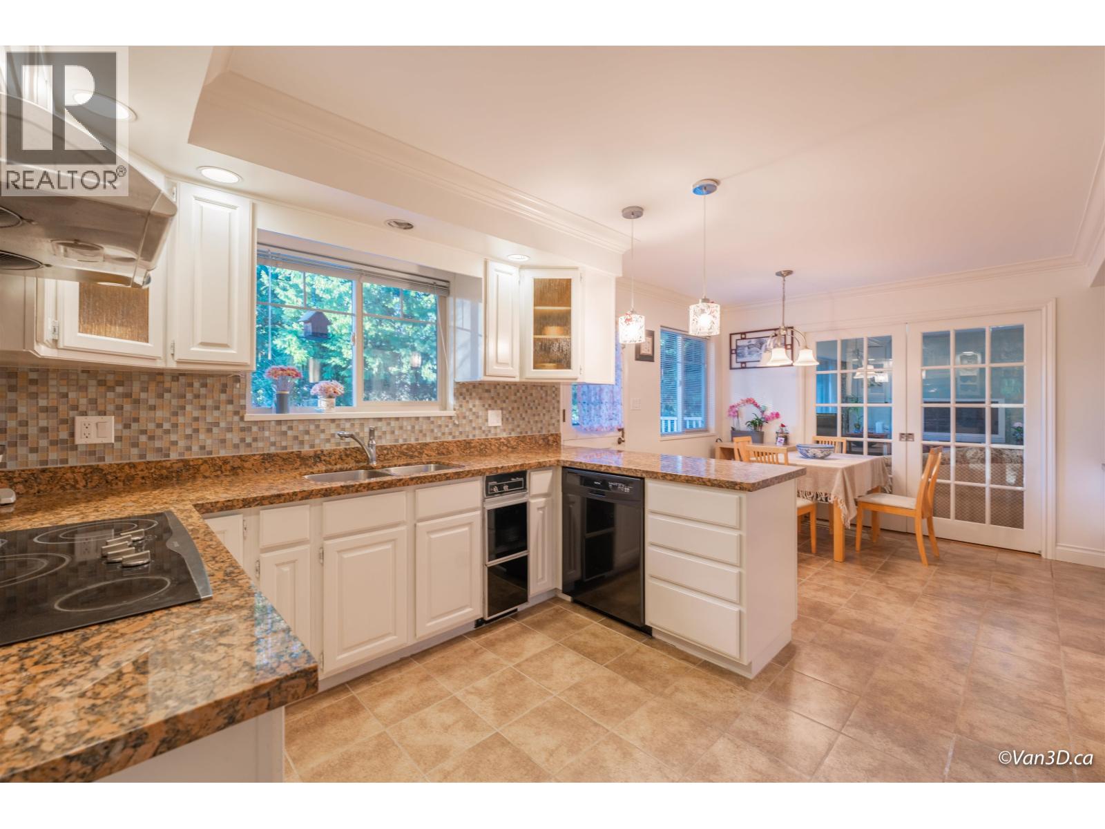 6408 Chaucer Place, Burnaby, British Columbia  V5E 3Y5 - Photo 14 - R3167946