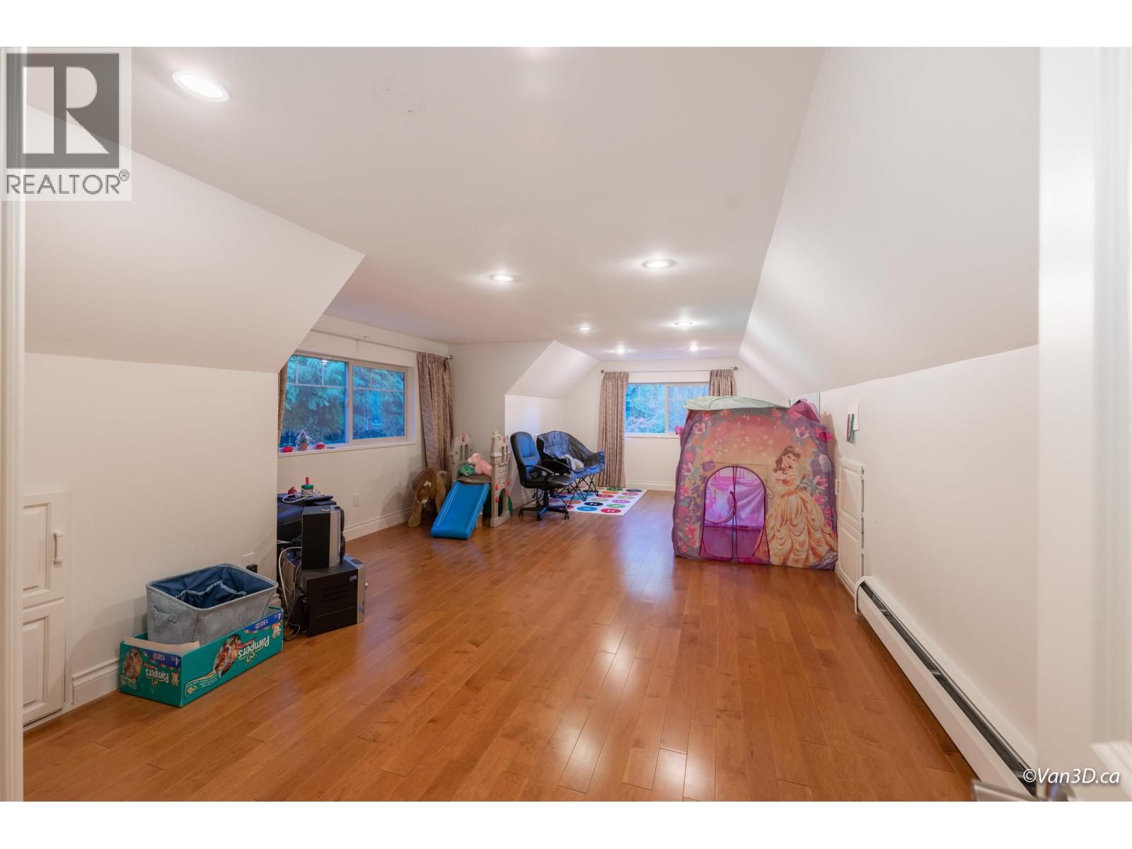 6408 Chaucer Place, Burnaby, British Columbia  V5E 3Y5 - Photo 25 - R3167946