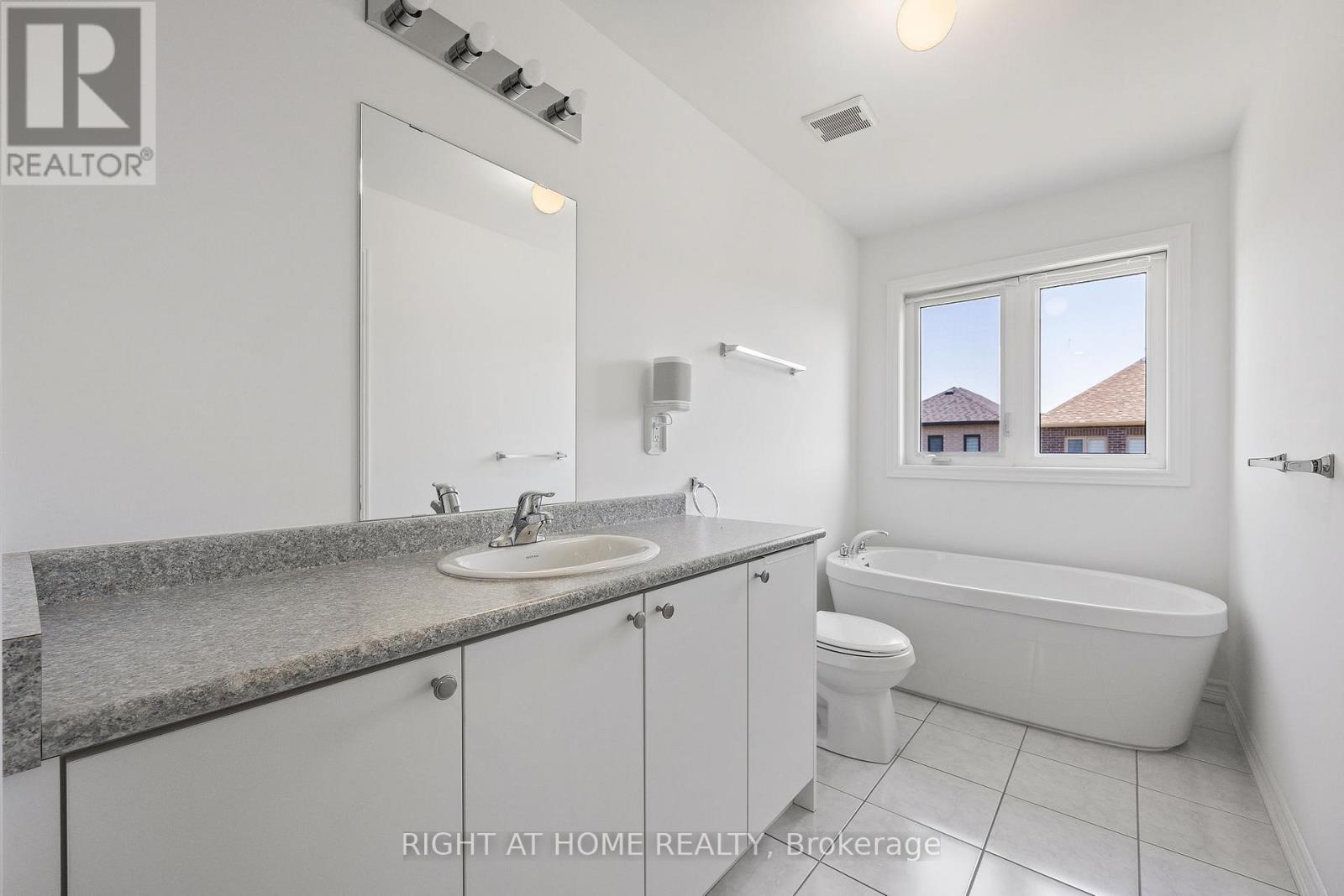 51 Peter Hogg Court, Whitby, Ontario  L1P 0N2 - Photo 19 - E13832568