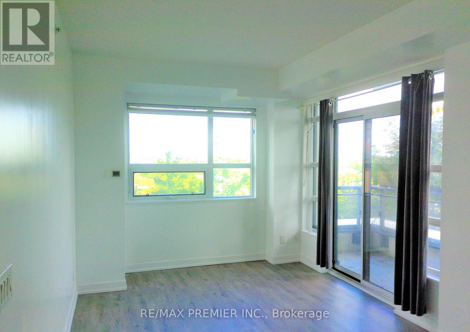 404 - 840 Queens Plate Drive, Toronto, Ontario  M9W 0E7 - Photo 3 - W13832574