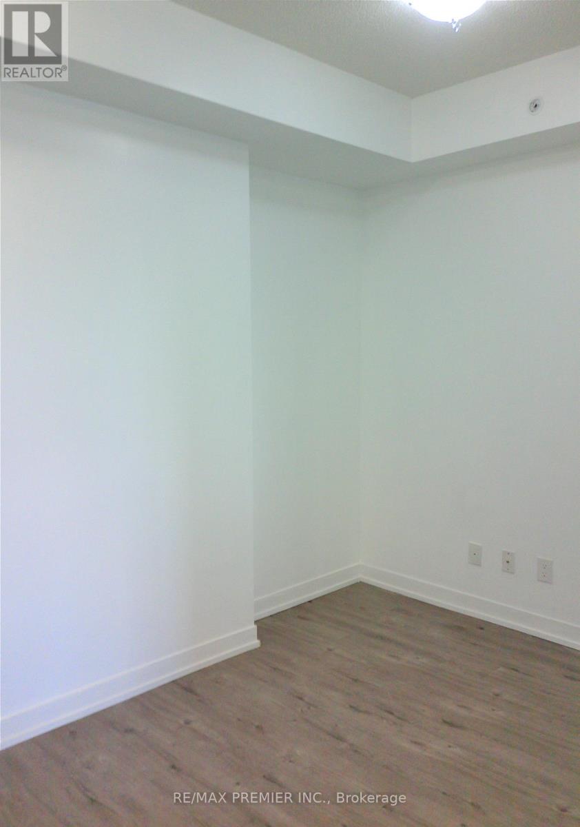 404 - 840 Queens Plate Drive, Toronto, Ontario  M9W 0E7 - Photo 9 - W13832574
