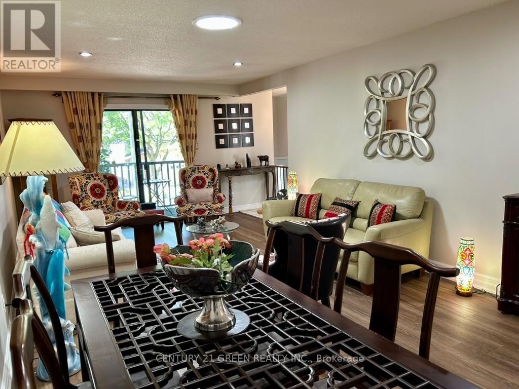 4252 Tea Garden Circle, Mississauga, Ontario  L5B 2W8 - Photo 9 - W13829278