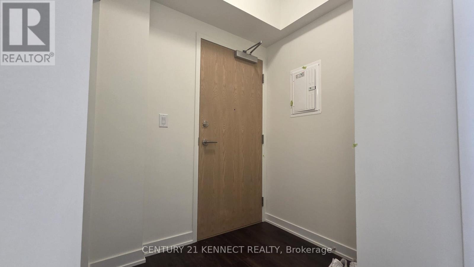 909 - 2825 Jane Street, Toronto, Ontario  M3N 2J5 - Photo 2 - W13831970