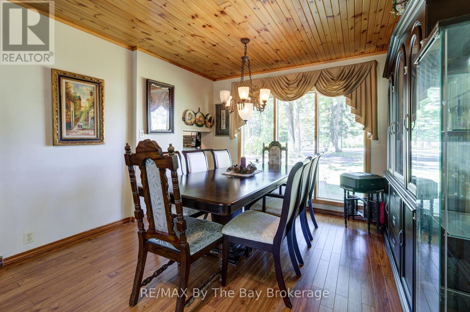 1693 River Road W, Wasaga Beach, Ontario  L9Z 2S2 - Photo 15 - S13832594