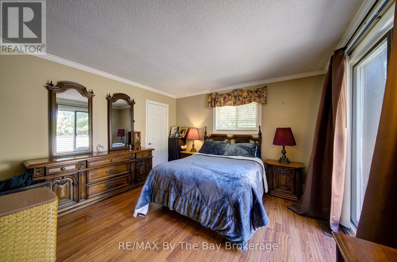1693 River Road W, Wasaga Beach, Ontario  L9Z 2S2 - Photo 26 - S13832594