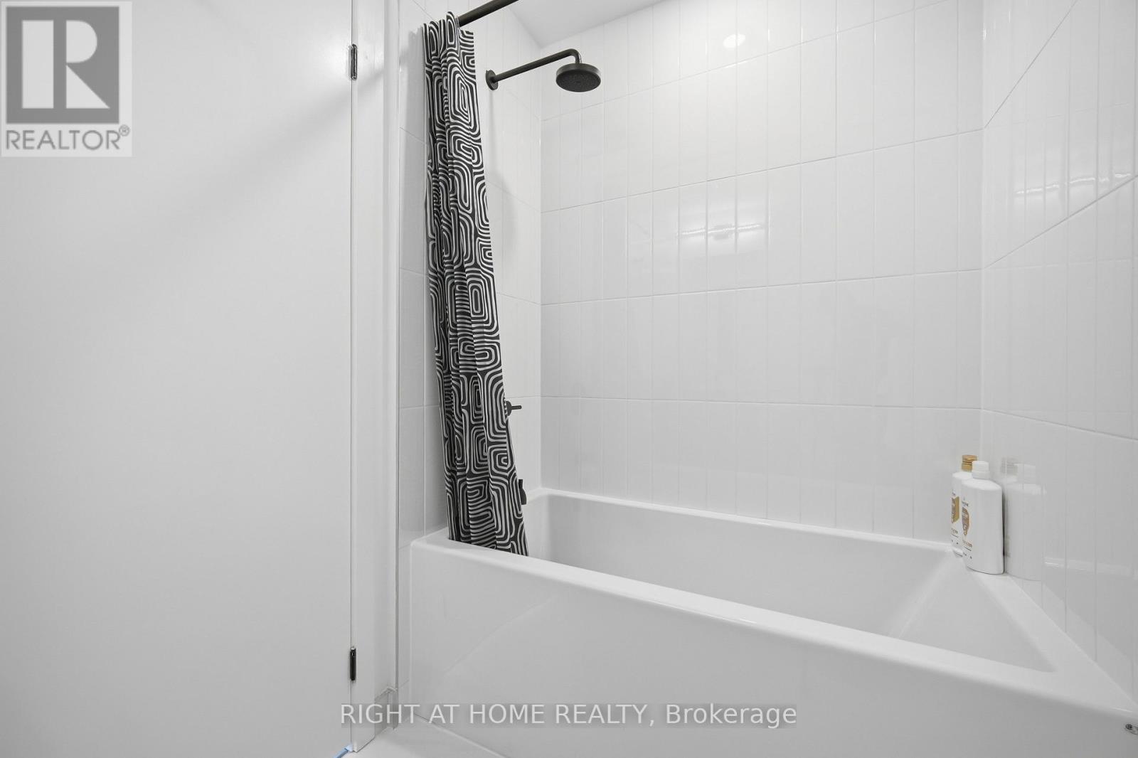 2203 - 2495 Eglinton Avenue W, Mississauga, Ontario  L5M 2T2 - Photo 20 - W13832586