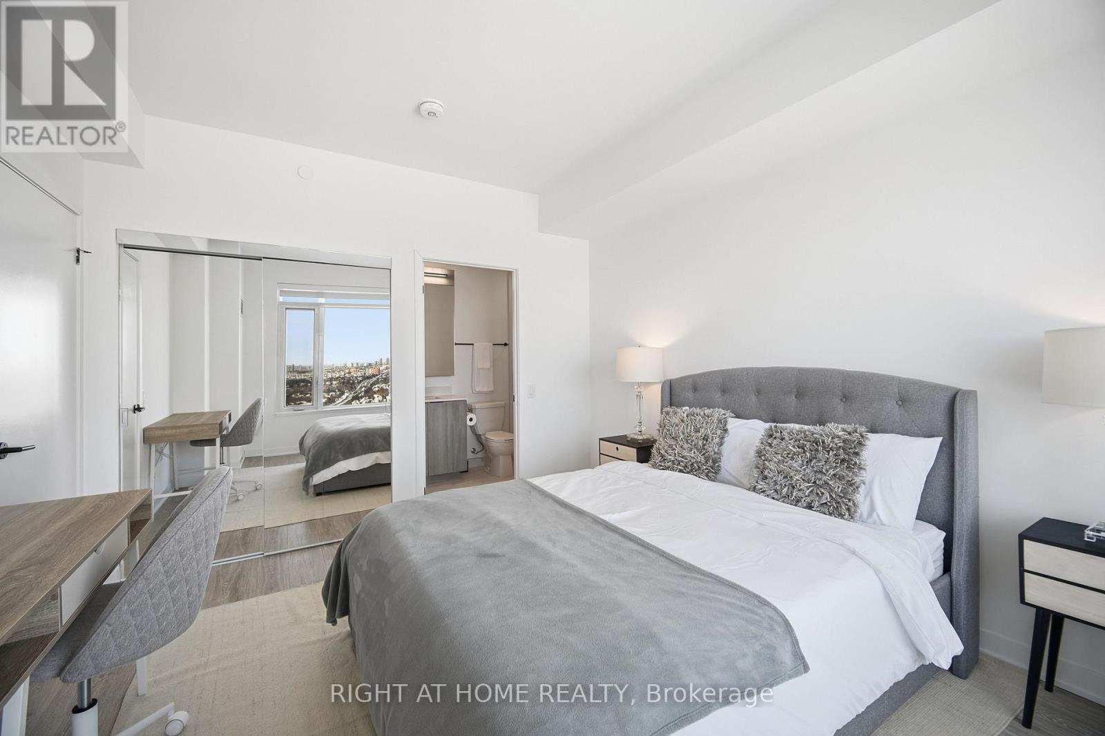 2203 - 2495 Eglinton Avenue W, Mississauga, Ontario  L5M 2T2 - Photo 23 - W13832586