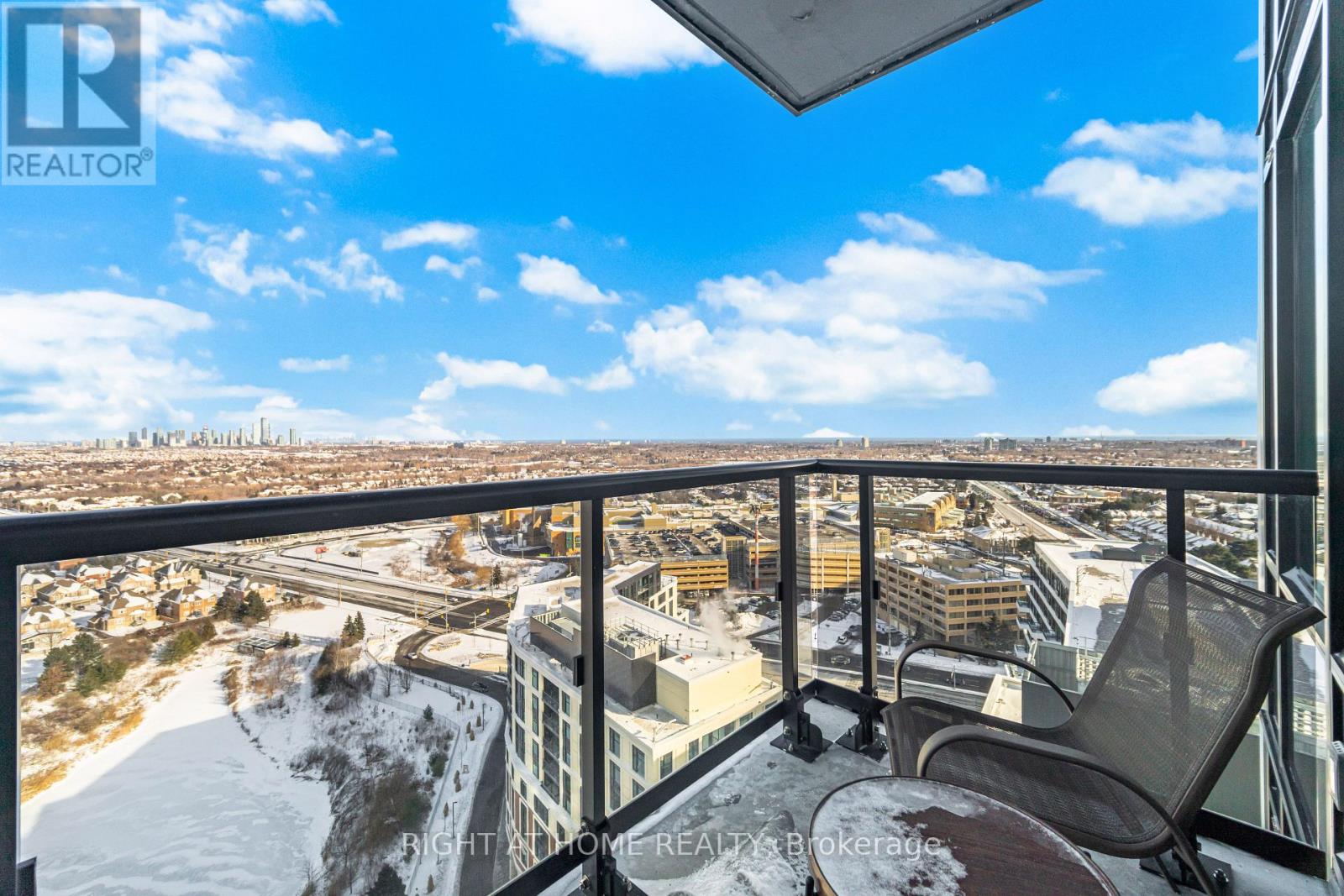 2203 - 2495 Eglinton Avenue W, Mississauga, Ontario  L5M 2T2 - Photo 30 - W13832586