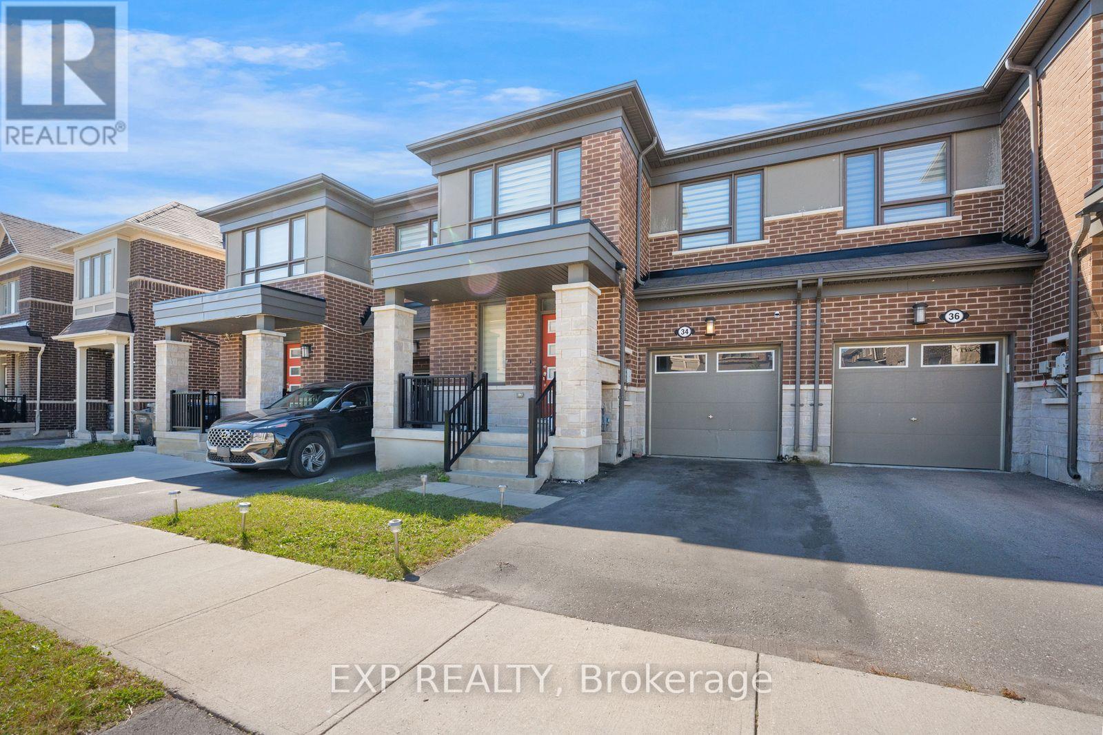 34 Circus Crescent, Brampton, Ontario  L7A 5E3 - Photo 2 - W13832596