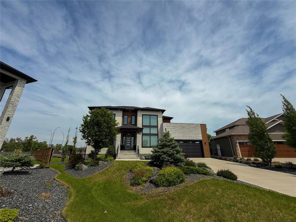 160 Saddleridge Lane, East St Paul, Manitoba  R3W 1R1 - Photo 0 - 202624221
