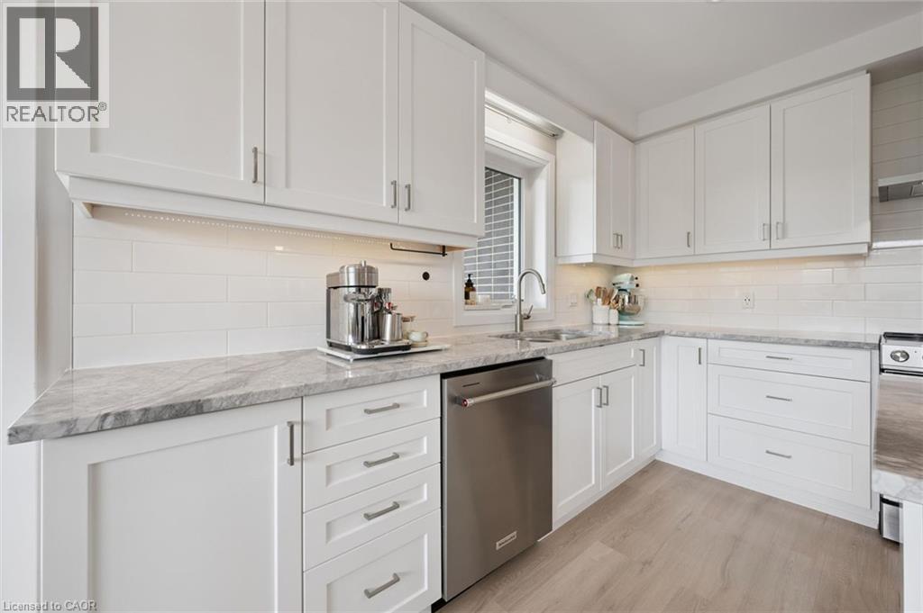 249 Grey Silo Road Unit# 202, Waterloo, Ontario  N2K 0G8 - Photo 20 - 40864369