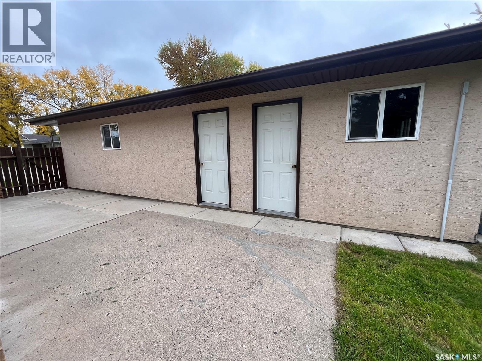 1123 Asquith Drive, Esterhazy, Saskatchewan  S0A 0X0 - Photo 37 - SK049560