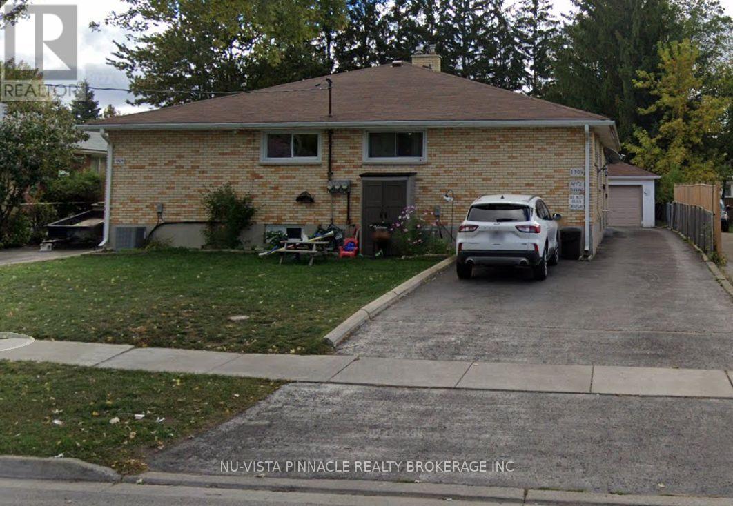 1905 Wavell Street, London East, Ontario  N5W 2E3 - Photo 2 - X13832608