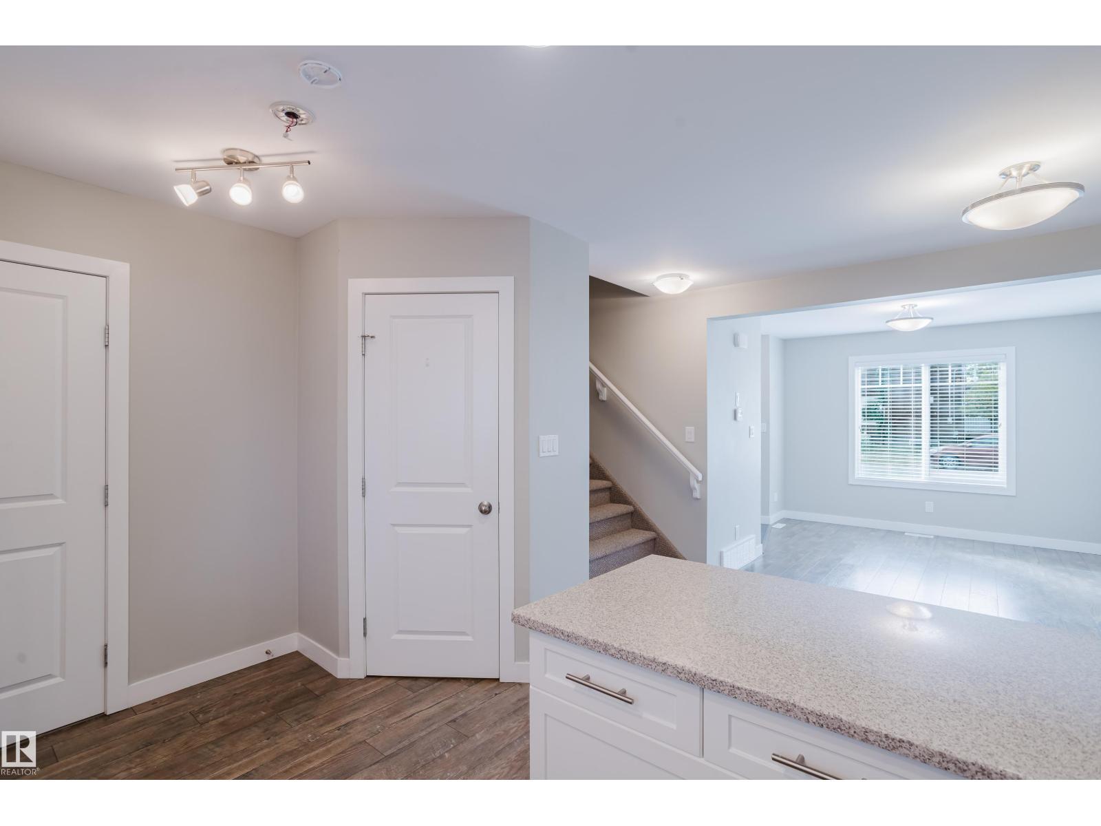 12504-12510 119 Av Nw, Edmonton, Alberta  T5L 2Z5 - Photo 15 - E4510623