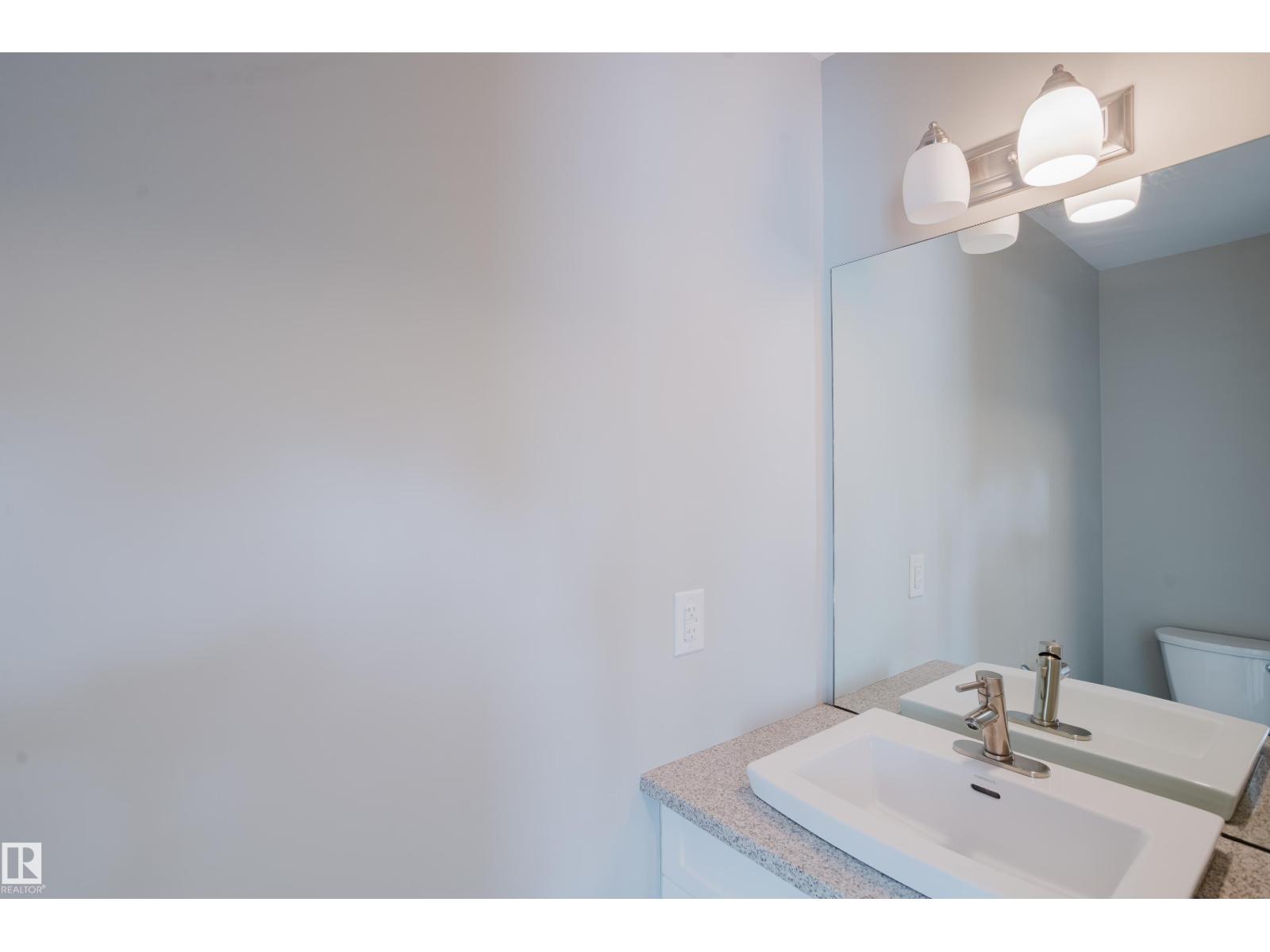12504-12510 119 Av Nw, Edmonton, Alberta  T5L 2Z5 - Photo 5 - E4510623