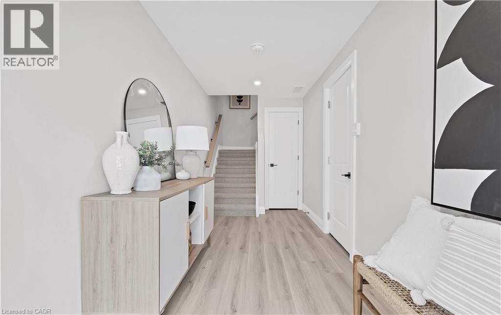 71 Blucher Street Unit# F, Kitchener, Ontario  N2H 5T9 - Photo 3 - 40866831