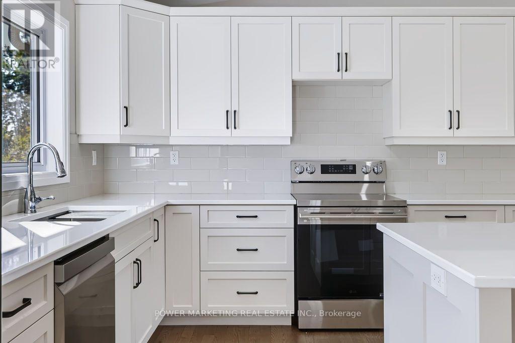 22 Parkglen Drive, Ottawa, Ontario  K2G 3G9 - Photo 14 - X13832616