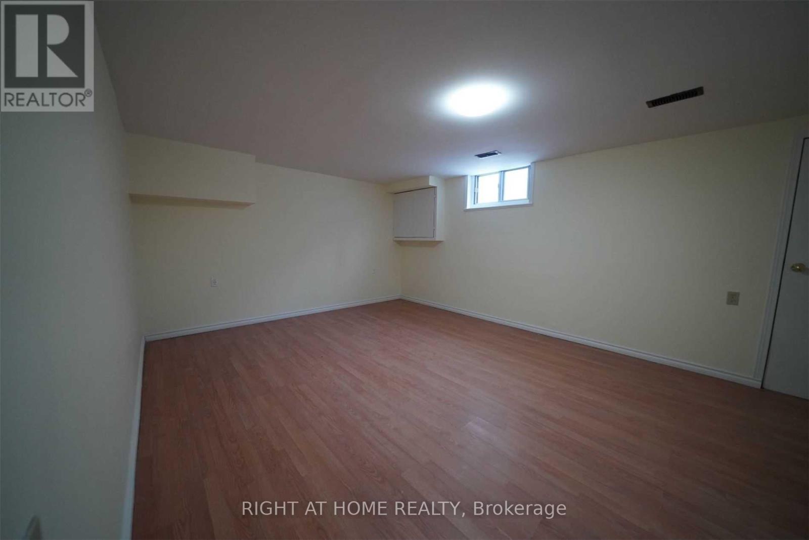 Bast - 17 Bryant Street, Toronto, Ontario  M3H 4Z8 - Photo 8 - C13832620