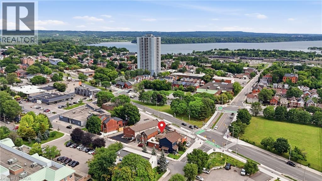 239 York Boulevard, Hamilton, Ontario  L8R 1Y7 - Photo 11 - 40845737