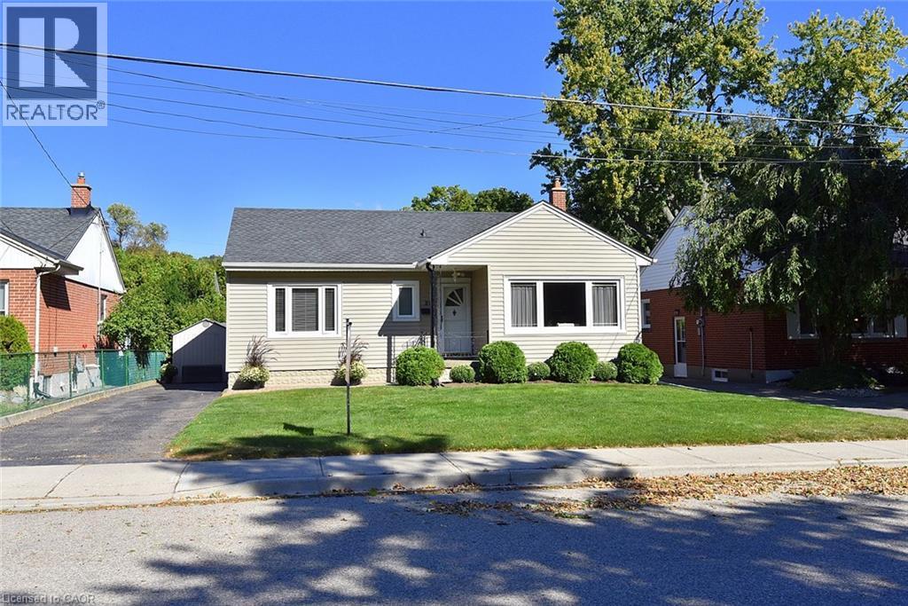 31 Kemp Drive, Hamilton, Ontario  L9H 2N1 - Photo 7 - 40865098