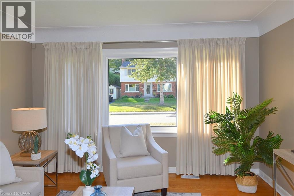 31 Kemp Drive, Hamilton, Ontario  L9H 2N1 - Photo 16 - 40865098