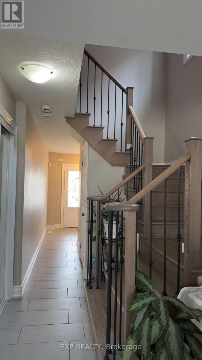 8040 Blue Ash Lane, Niagara Falls, Ontario  L2H 0N9 - Photo 9 - X13832640