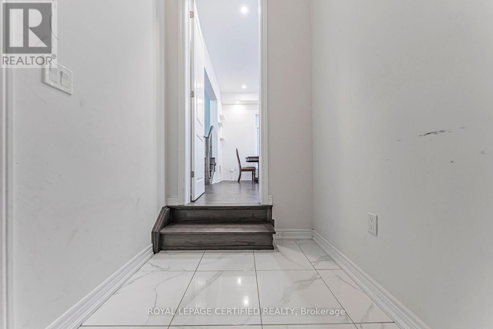 31 Carnegie Drive, Oakville, Ontario  L6H 0V9 - Photo 45 - W13829002