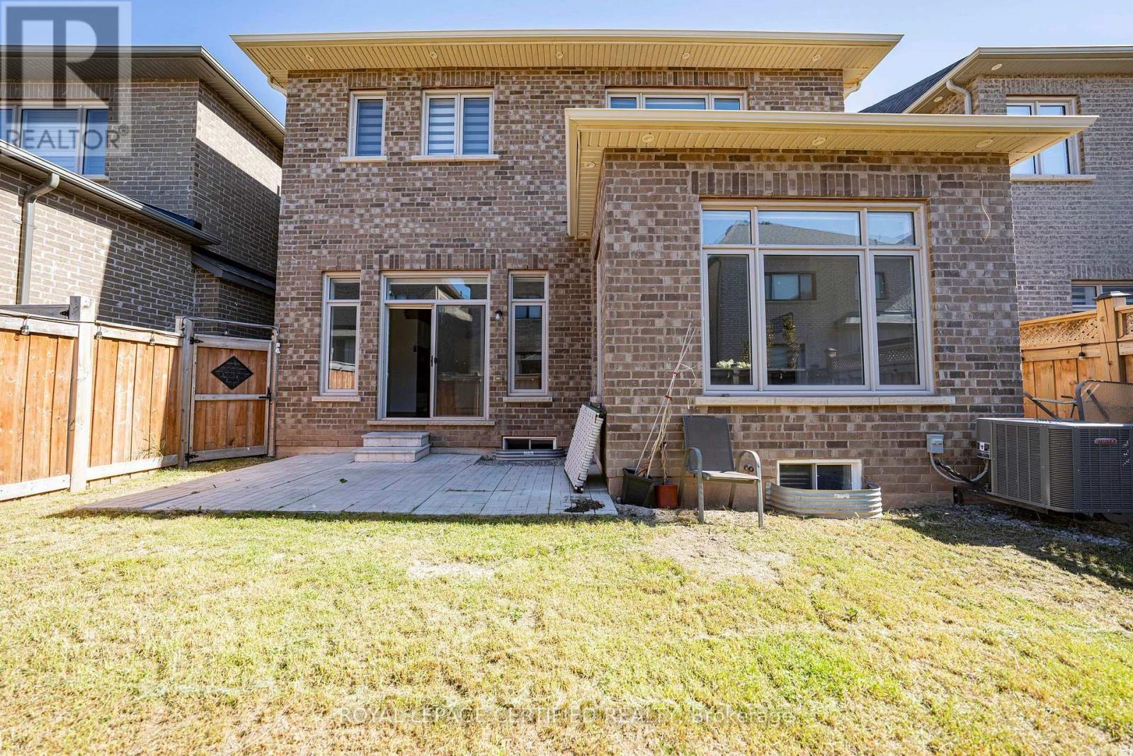 31 Carnegie Drive, Oakville, Ontario  L6H 0V9 - Photo 48 - W13829002