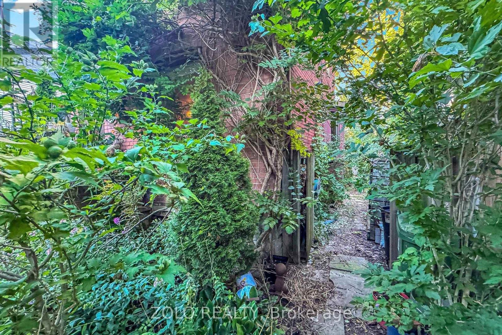 189 Leslie Street, Toronto, Ontario  M4M 3C6 - Photo 34 - E13832628
