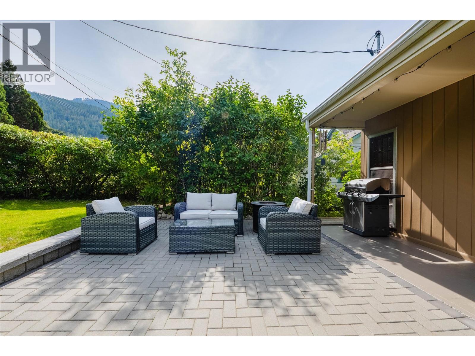 709 Fourth Street, Nelson, British Columbia  V1L 2S9 - Photo 44 - 10400468
