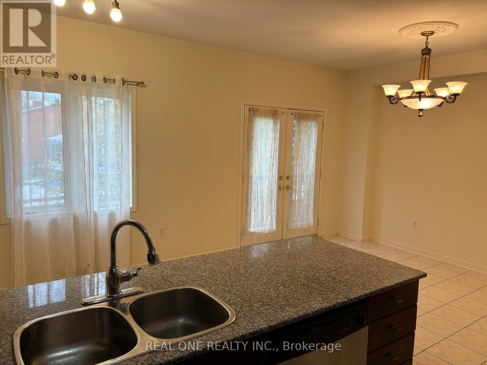 19 Prince William Drive, Markham, Ontario  L3R 7V5 - Photo 24 - N13832634