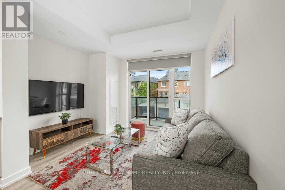 208 - 2300 St Clair Avenue W, Toronto, Ontario  M6N 0B3 - Photo 7 - W13832632