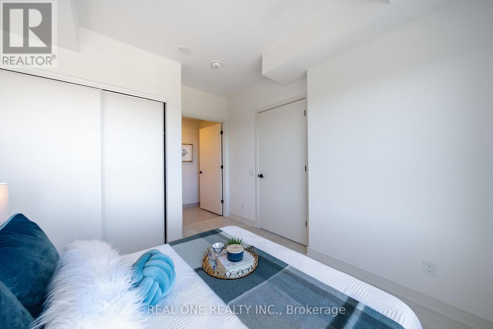 801 - 8010 Derry Road, Milton, Ontario  L9T 9N3 - Photo 12 - W13832636