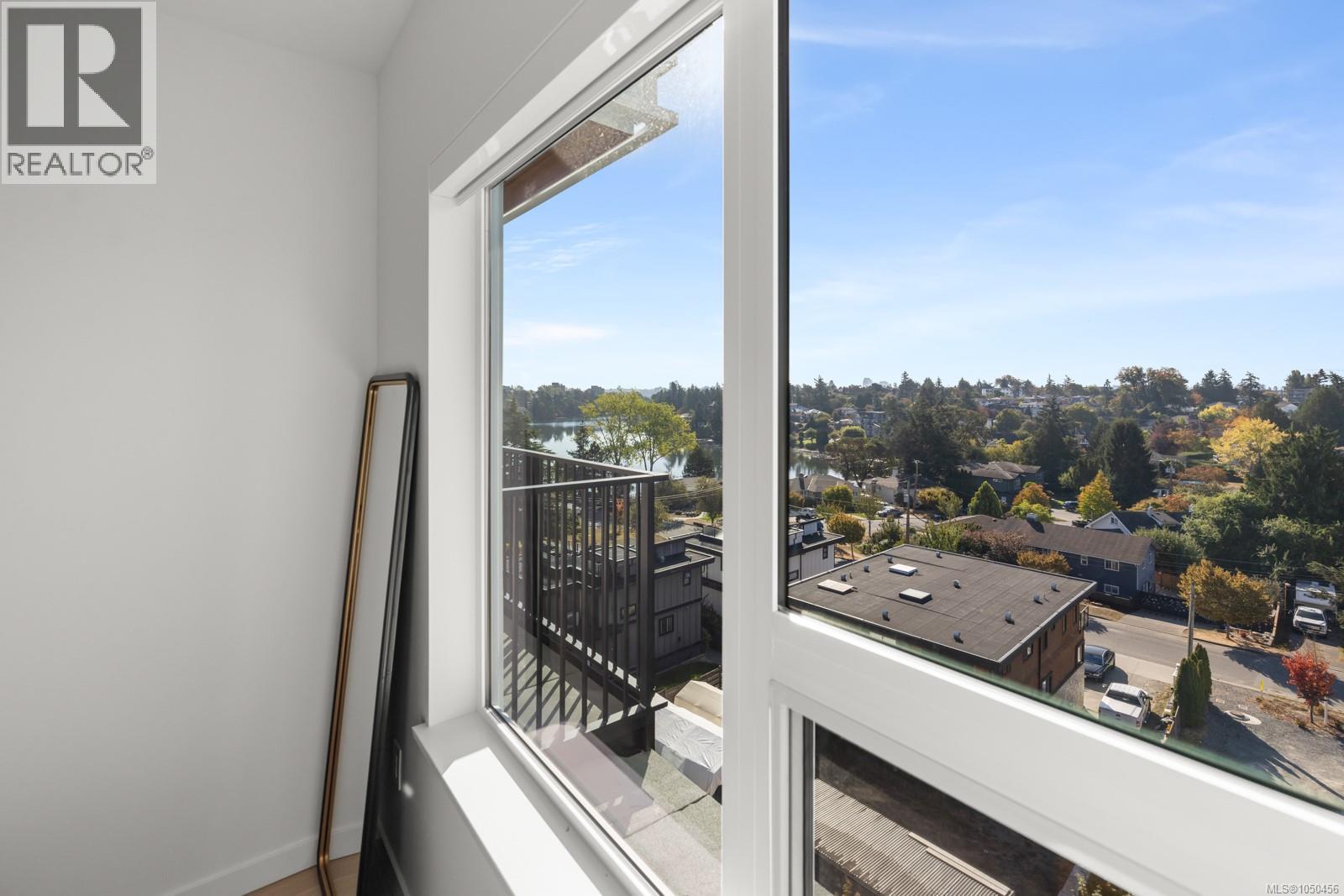 505 1075 Tillicum Rd, Esquimalt, British Columbia  V9A 2A4 - Photo 18 - 1050456