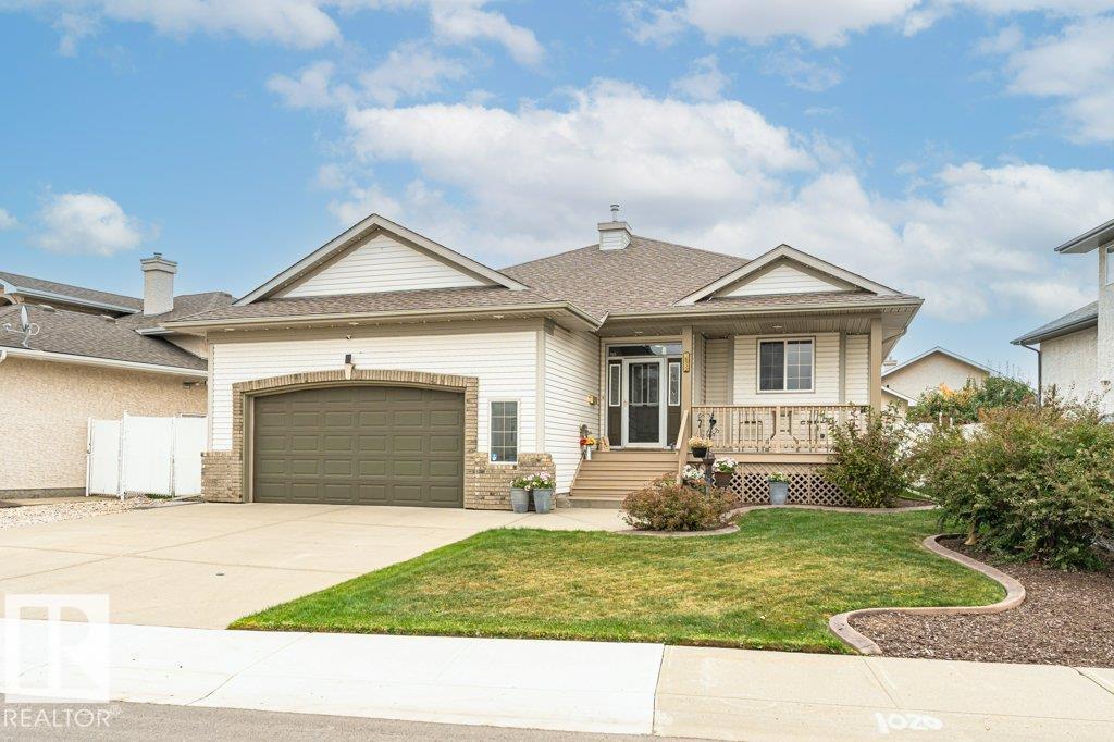 16532 75 St Nw, Edmonton, Alberta  T5Z 3R1 - Photo 1 - E4510627