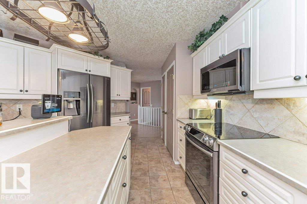 16532 75 St Nw, Edmonton, Alberta  T5Z 3R1 - Photo 8 - E4510627