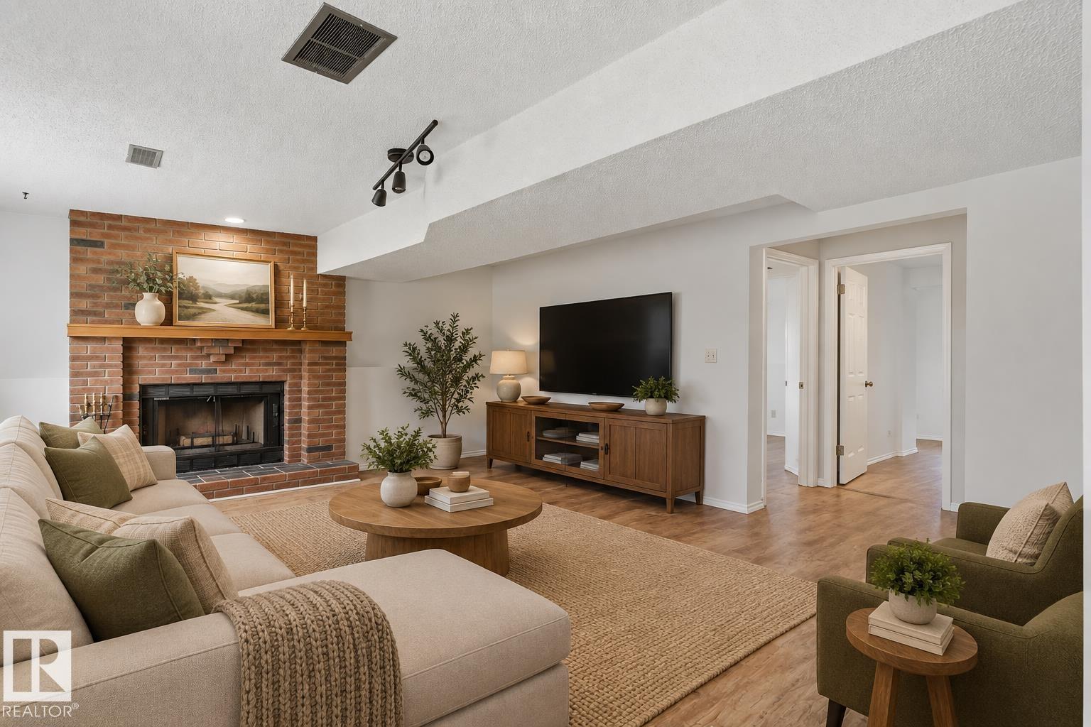 12631 161 AV NW