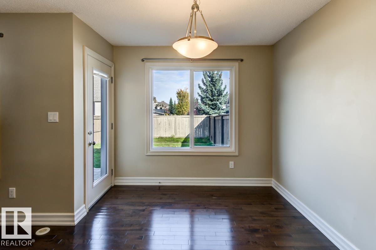 9645 Simpson Pl Nw, Edmonton, Alberta  T6R 0T8 - Photo 14 - E4510629