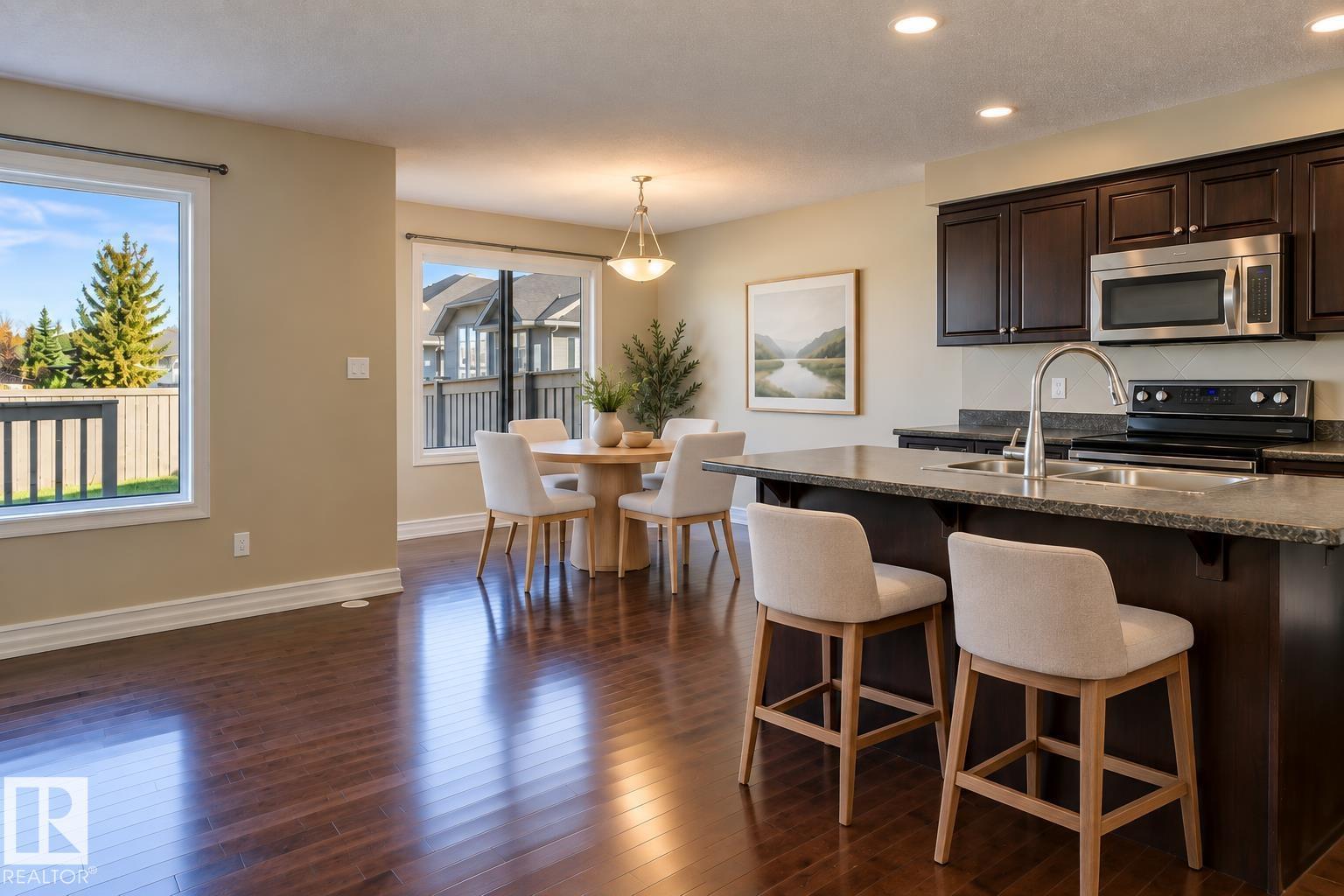 9645 Simpson Pl Nw, Edmonton, Alberta  T6R 0T8 - Photo 6 - E4510629