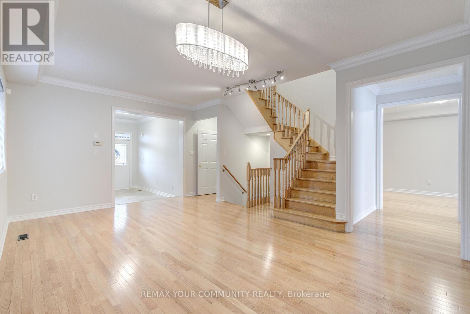 76 Ivy Glen Drive, Vaughan, Ontario  L6A 0P2 - Photo 13 - N13608830