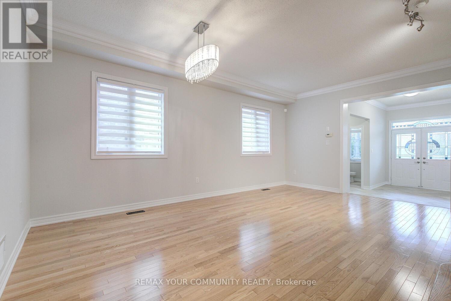 76 Ivy Glen Drive, Vaughan, Ontario  L6A 0P2 - Photo 12 - N13608830