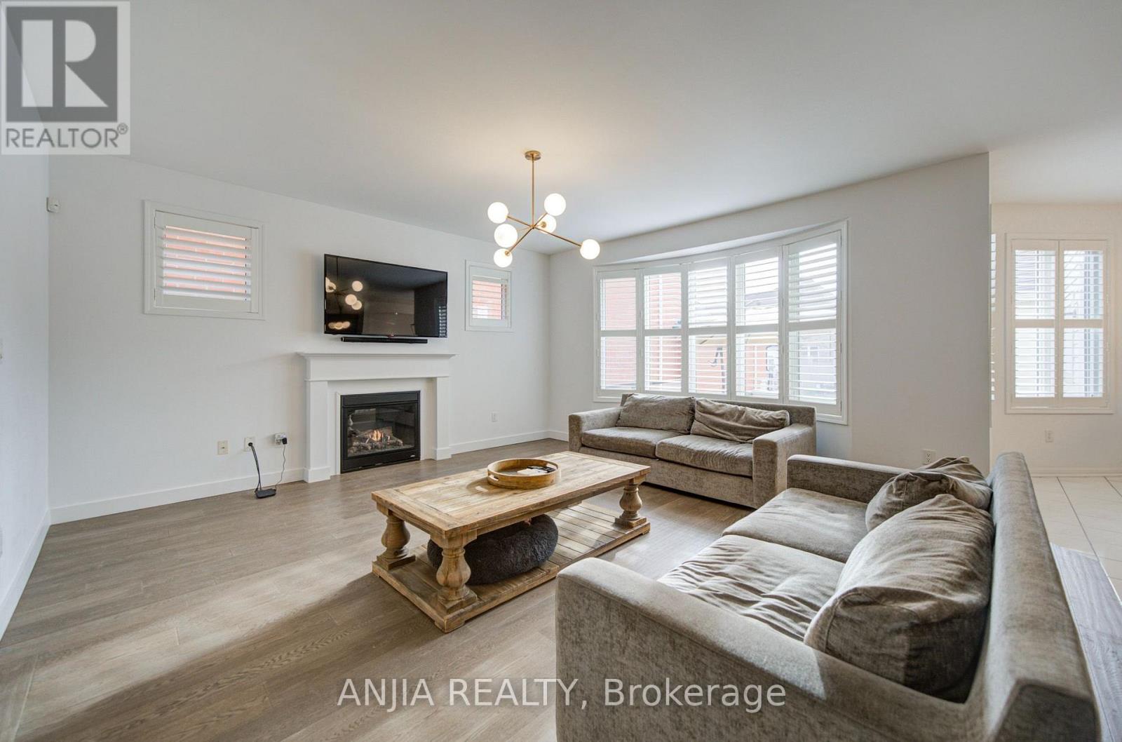 8 Wagon Works Street, Markham, Ontario  L6B 1C9 - Photo 14 - N13827380