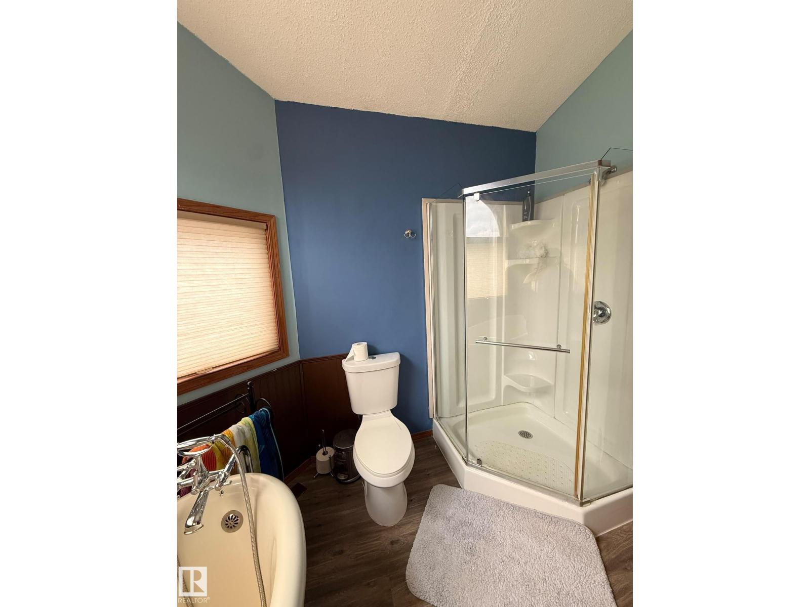 16 HARROLD PL