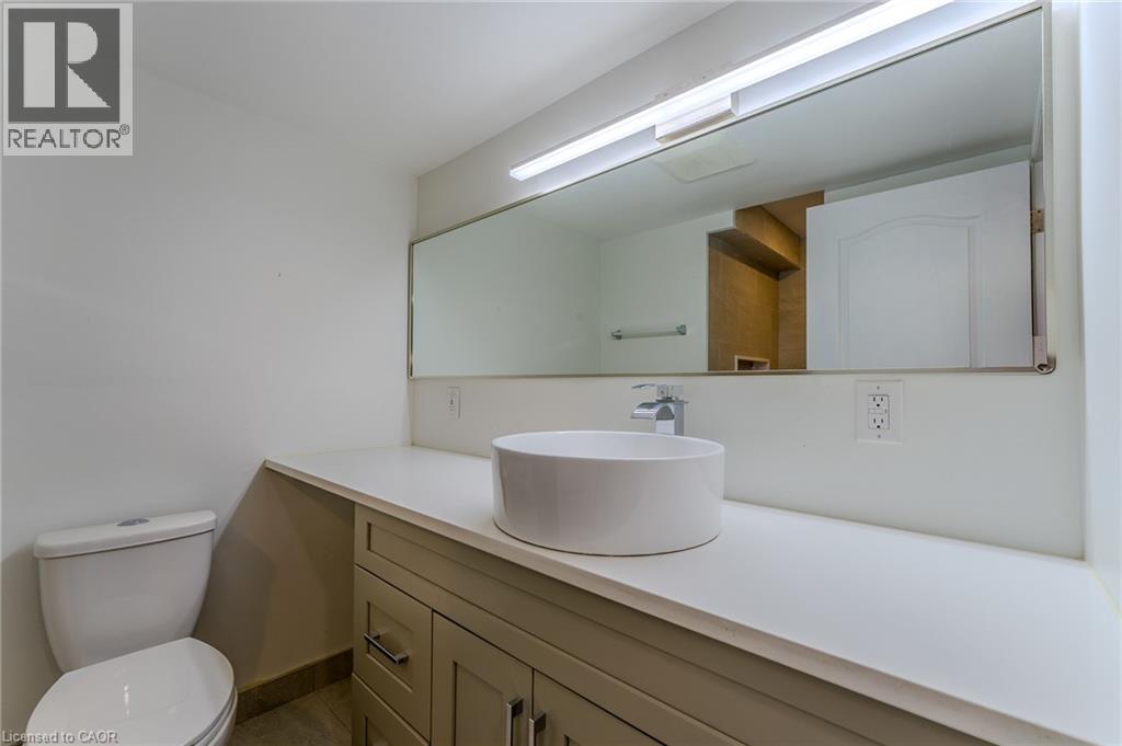 17 Taymall Street, Hamilton, Ontario  L8W 1Z7 - Photo 11 - 40865826