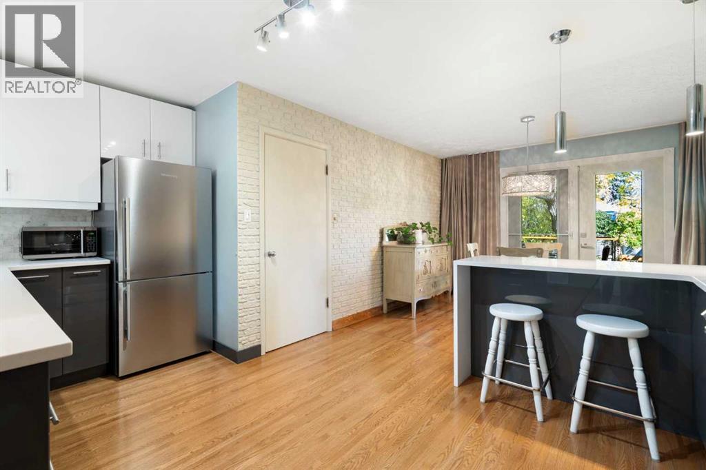 1 Kelwood Place SW, Calgary, Alberta  T3E 4A2 - Photo 7 - A2347165