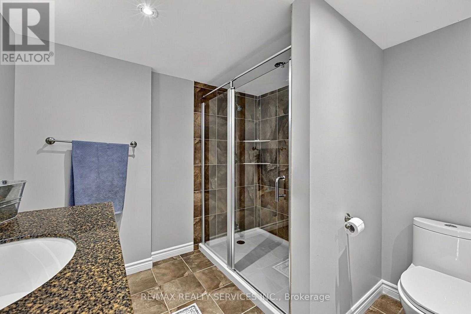 50 North Riverdale Drive, Caledon, Ontario  L7C 3K3 - Photo 36 - W13805026