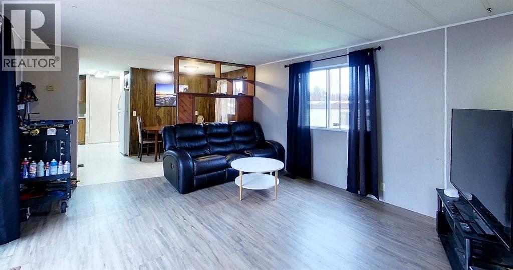 57, 6026 13 Avenue, Edson, Alberta  T7E 1N5 - Photo 2 - A2348466