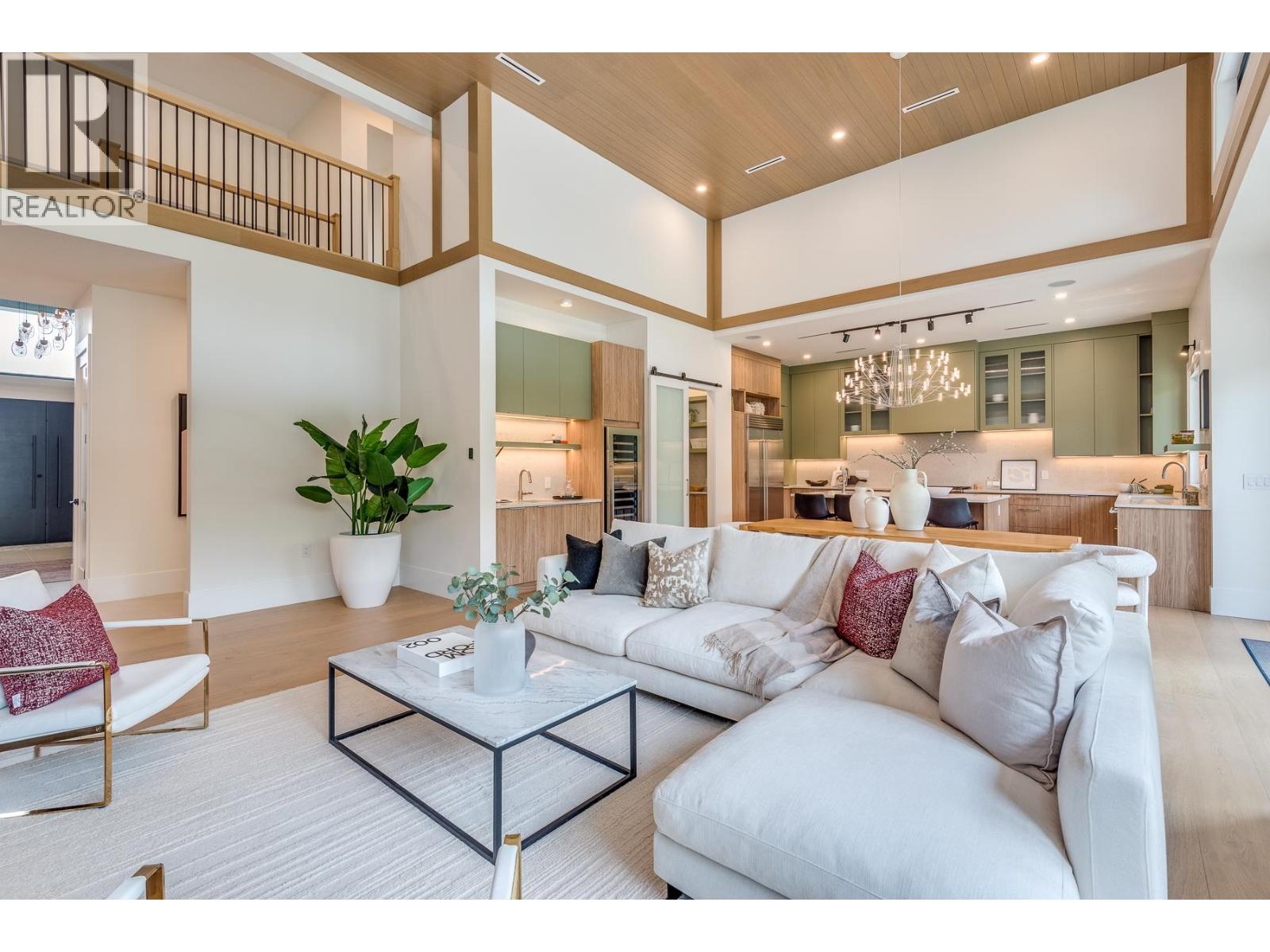 8431 Fairway Road, Richmond, British Columbia  V7C 1Y5 - Photo 12 - R3167067